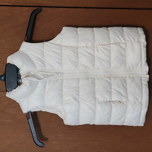 Old Navy Other - Old Navy little girls vest